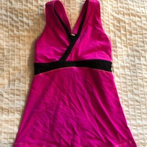 Lululemon woman’s tank
